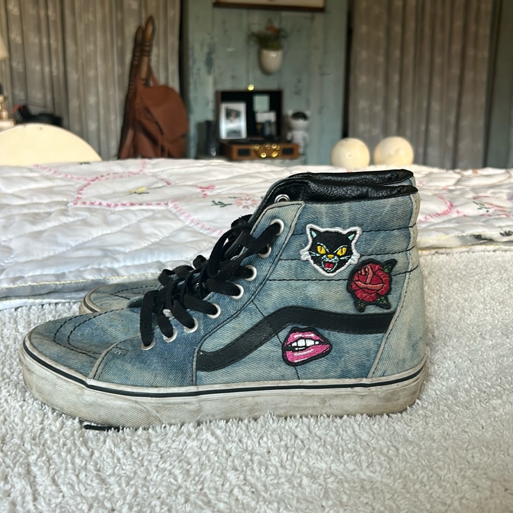 Custom blue high top Vans